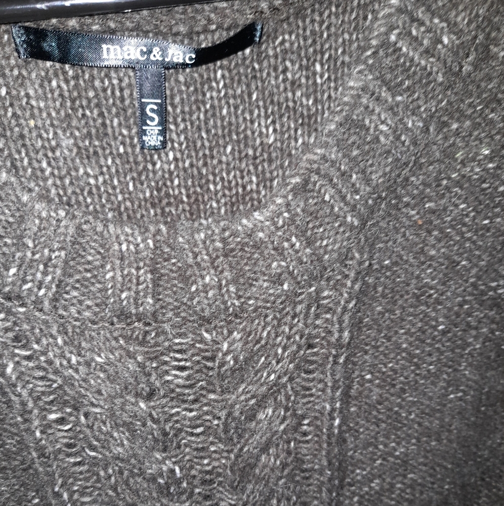 Mac & Jack brown Knit top. - Picture 6 of 16